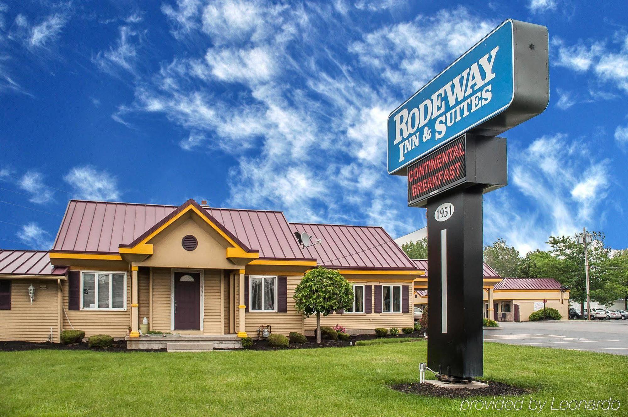 Amherst Inn & Suites Exterior foto